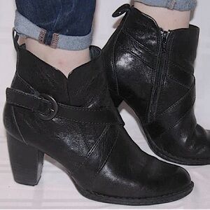 Born Shola Bronze Leather Ankle Boots